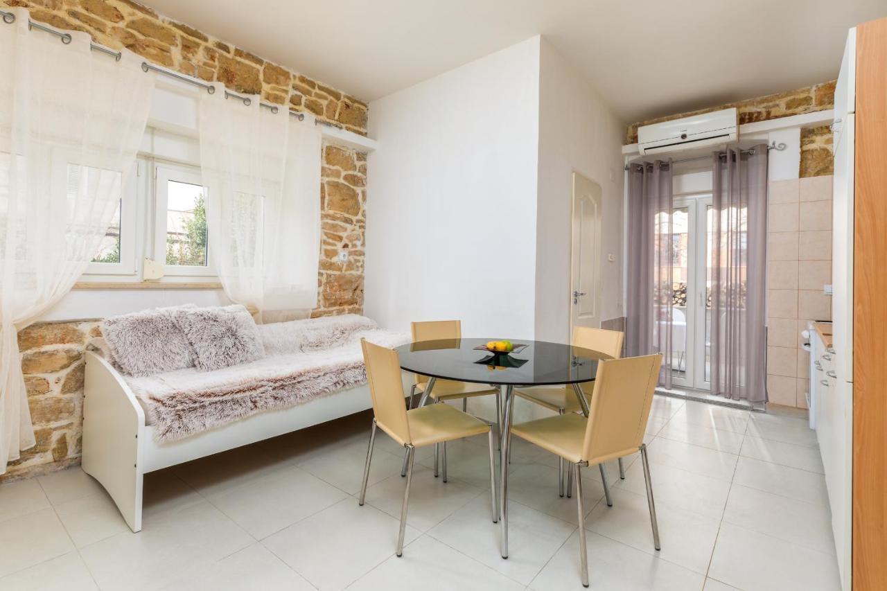 Apartment Nikola Fažana Εξωτερικό φωτογραφία