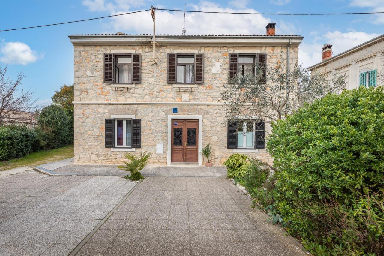 Apartment Nikola Fažana Εξωτερικό φωτογραφία
